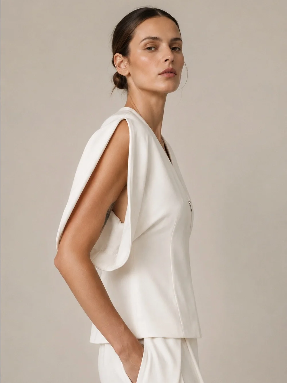Zara White Sculptural Puff Sleeve Zip Front Blouse Top NWT Size S